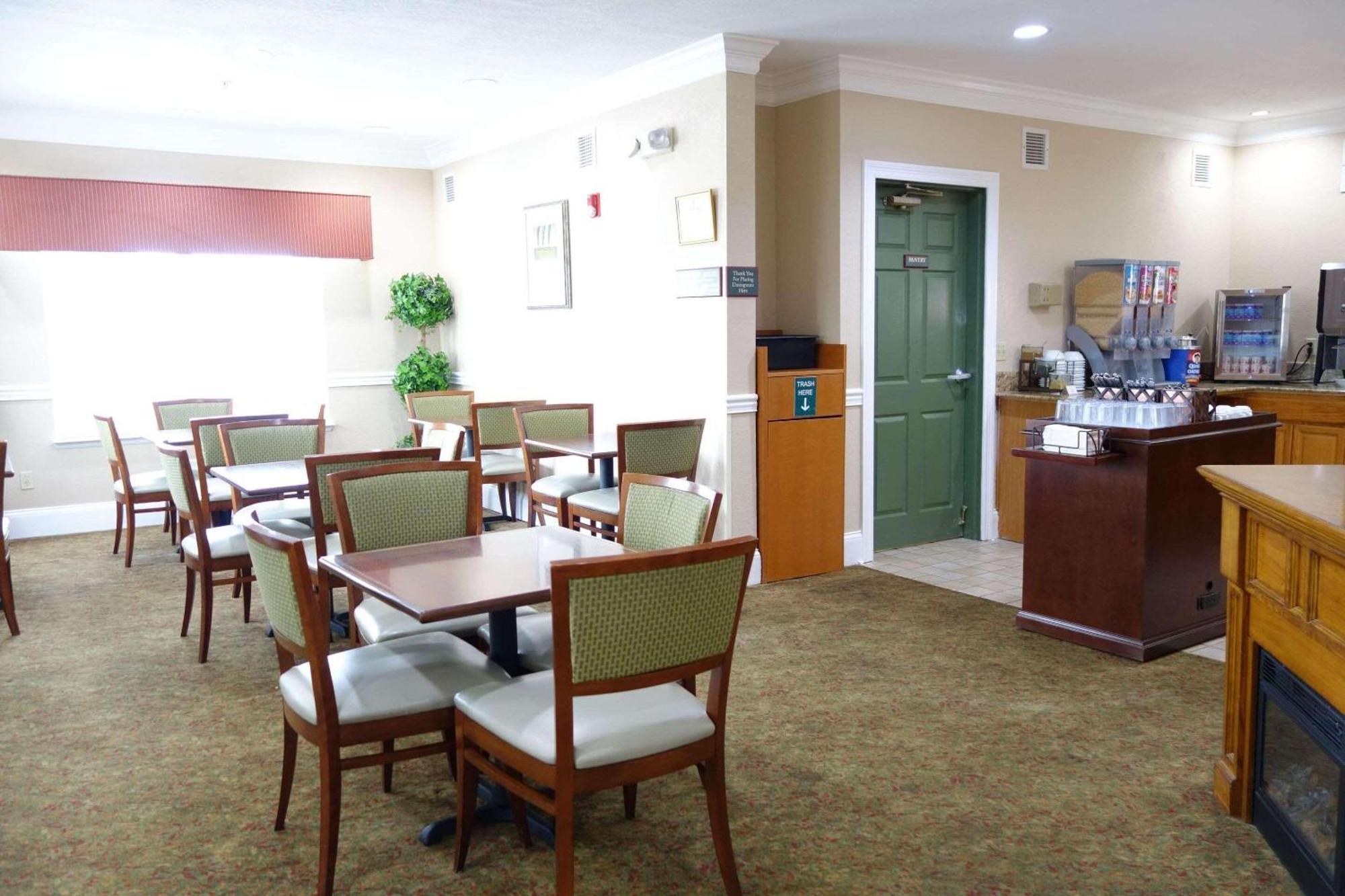 Country Inn & Suites By Radisson, Biloxi-Ocean Springs, Ms Eksteriør bilde